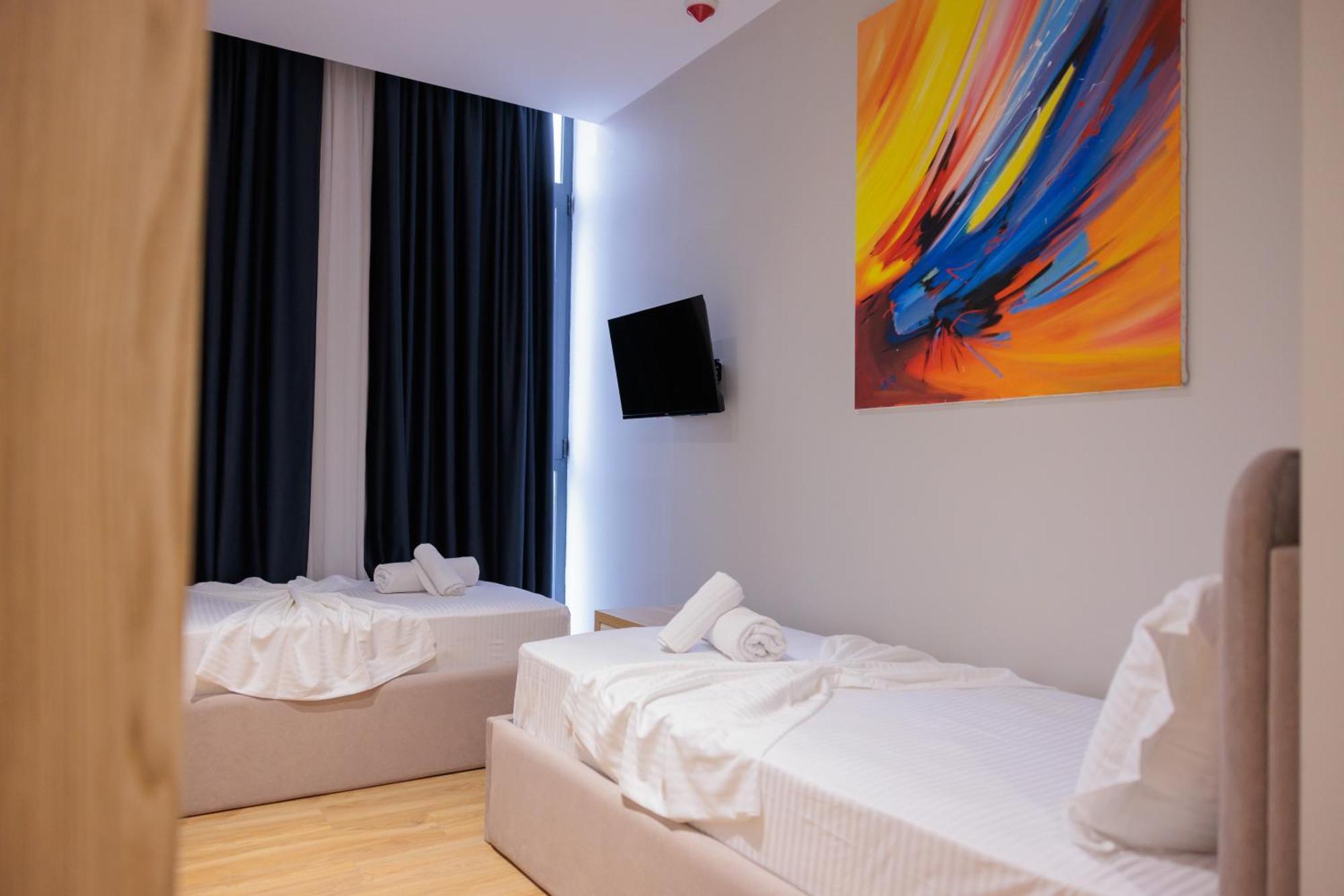 Bel Ami Tirana 2 Hotel Luaran gambar