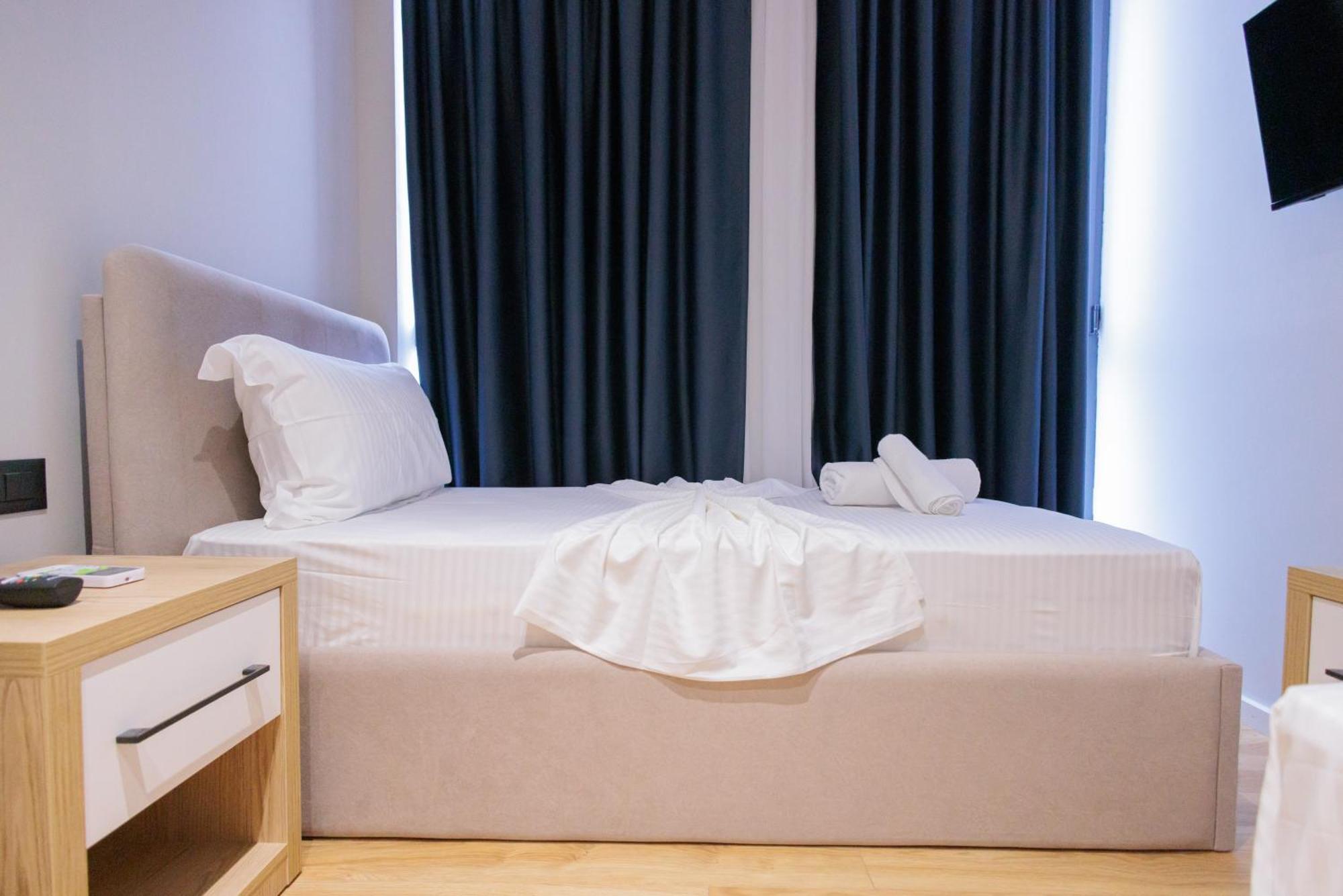 Bel Ami Tirana 2 Hotel Luaran gambar