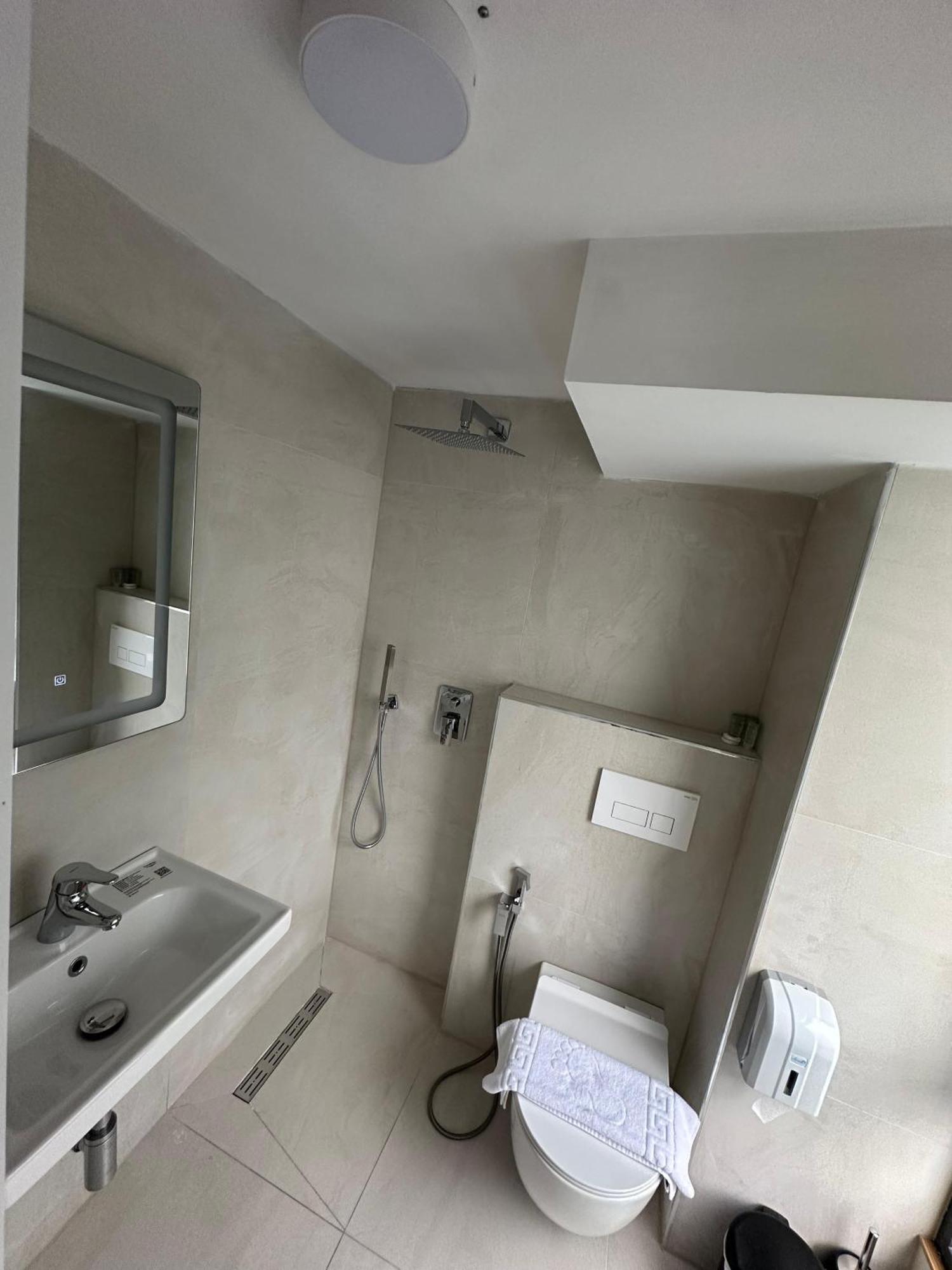 Bel Ami Tirana 2 Hotel Luaran gambar