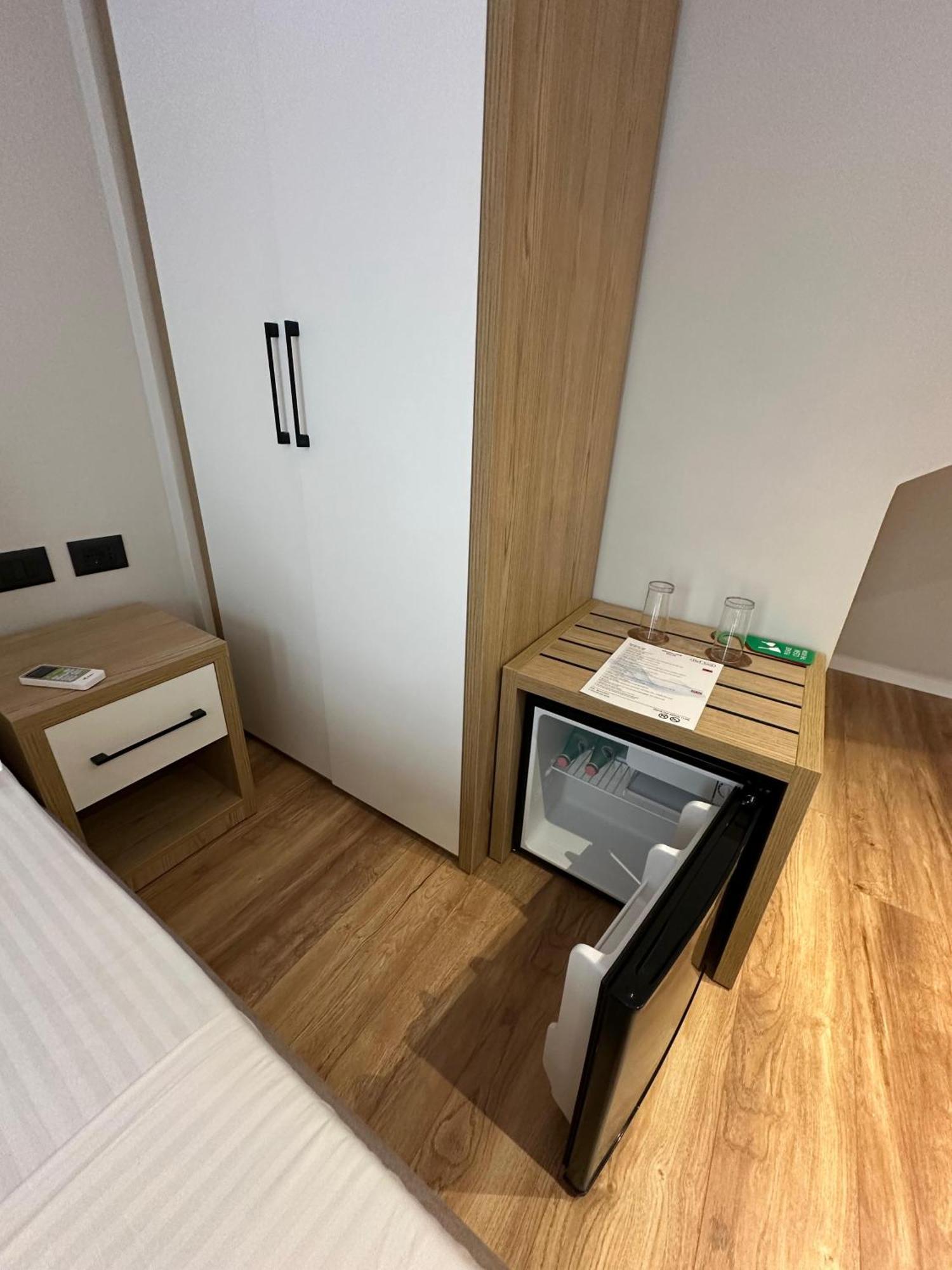 Bel Ami Tirana 2 Hotel Luaran gambar