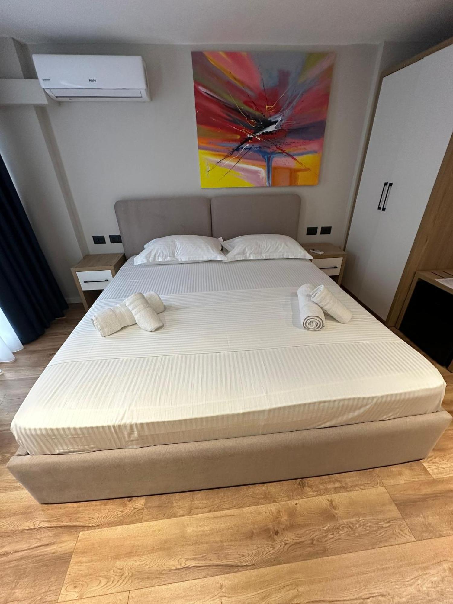 Bel Ami Tirana 2 Hotel Luaran gambar