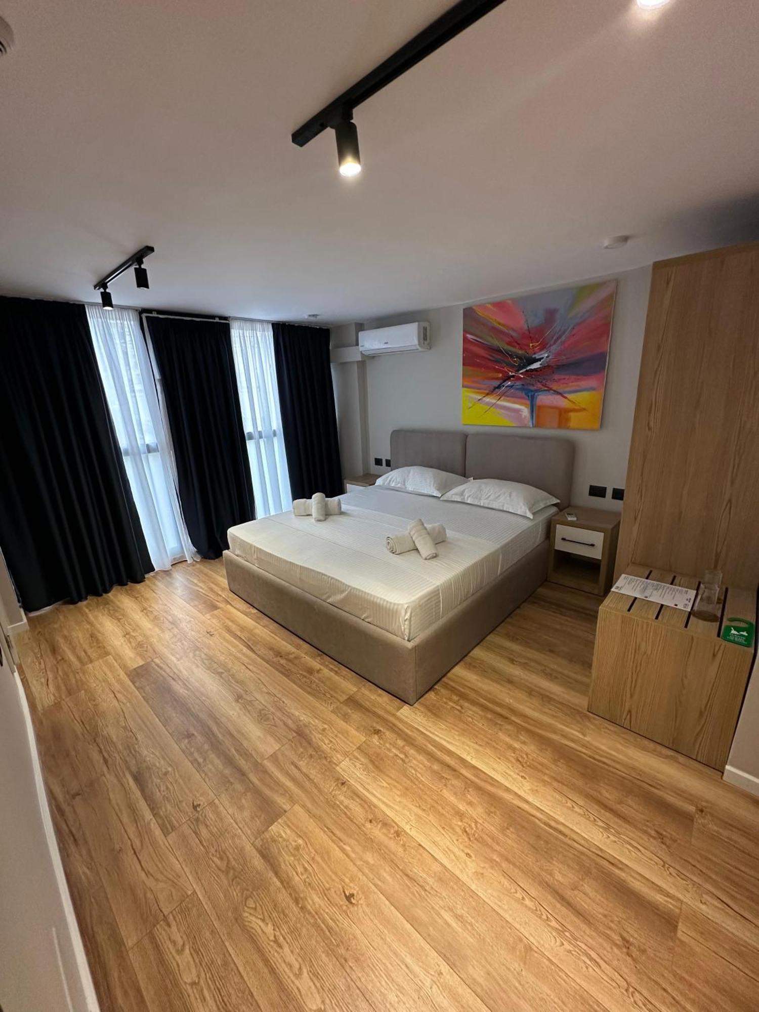 Bel Ami Tirana 2 Hotel Luaran gambar